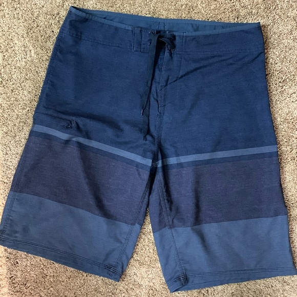 Men’s Burnside swim trunks, size 32 - Picture 1 of 3